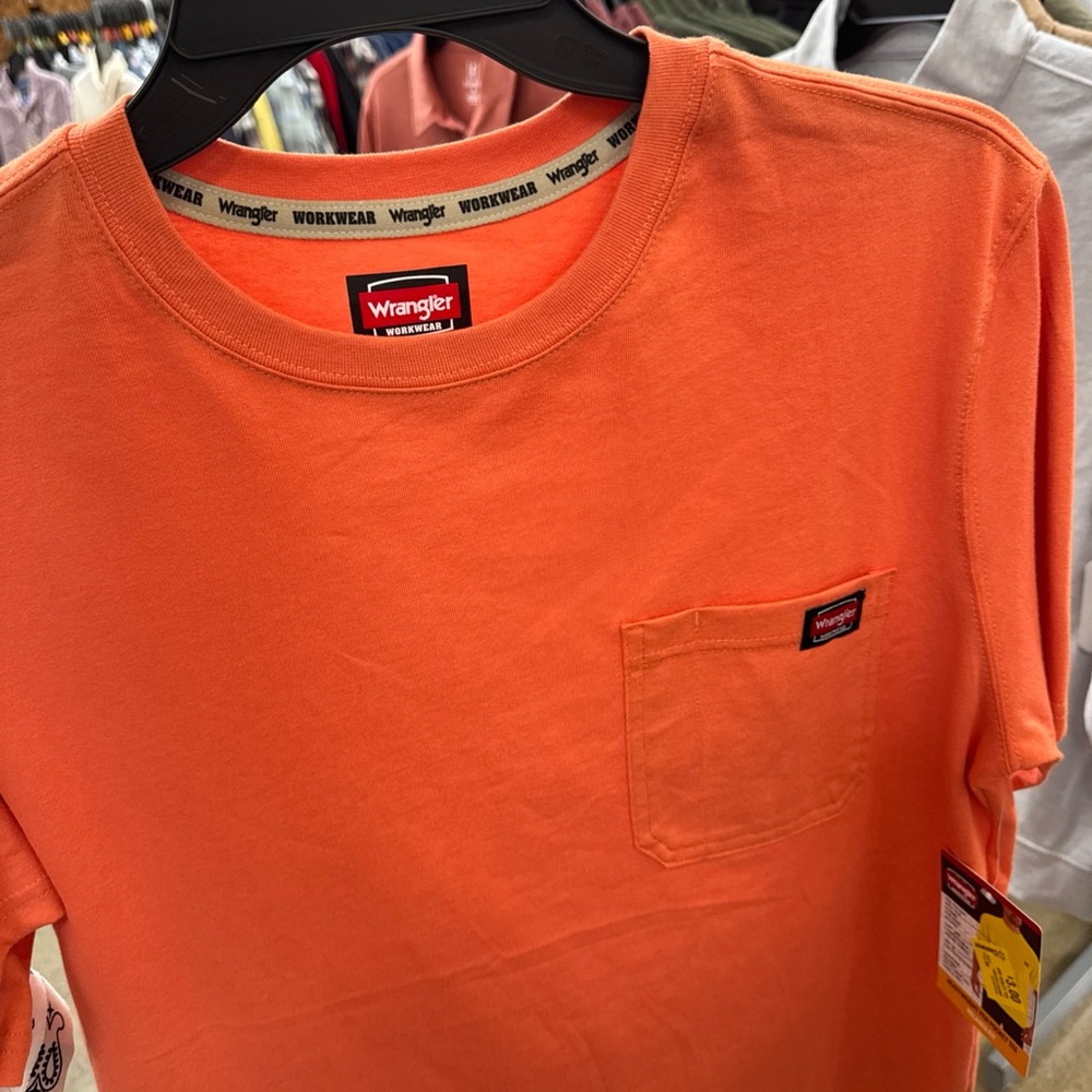 Wrangler Men's Vibrant Orange Short Sleeve Tee